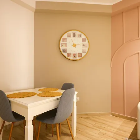 아파트 Grandstay Urban Units Durrës