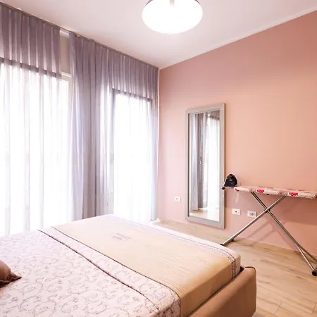 Grandstay Urban Units 아파트 Durrës